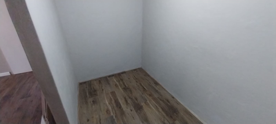 4 Bedroom Property for Sale in Beacon Bay Eastern Cape